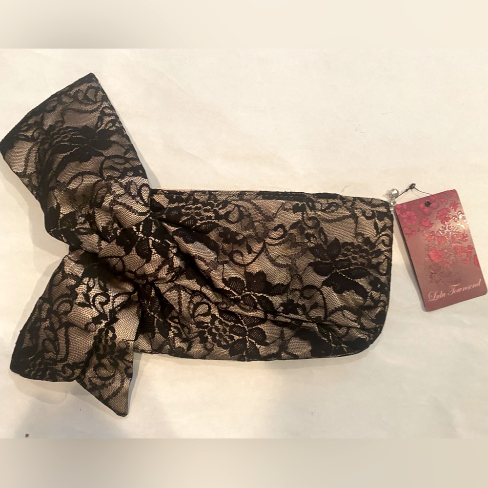 Lulu Townsend Evening Clutch bag Purse Black lace over Champagne satin NWT